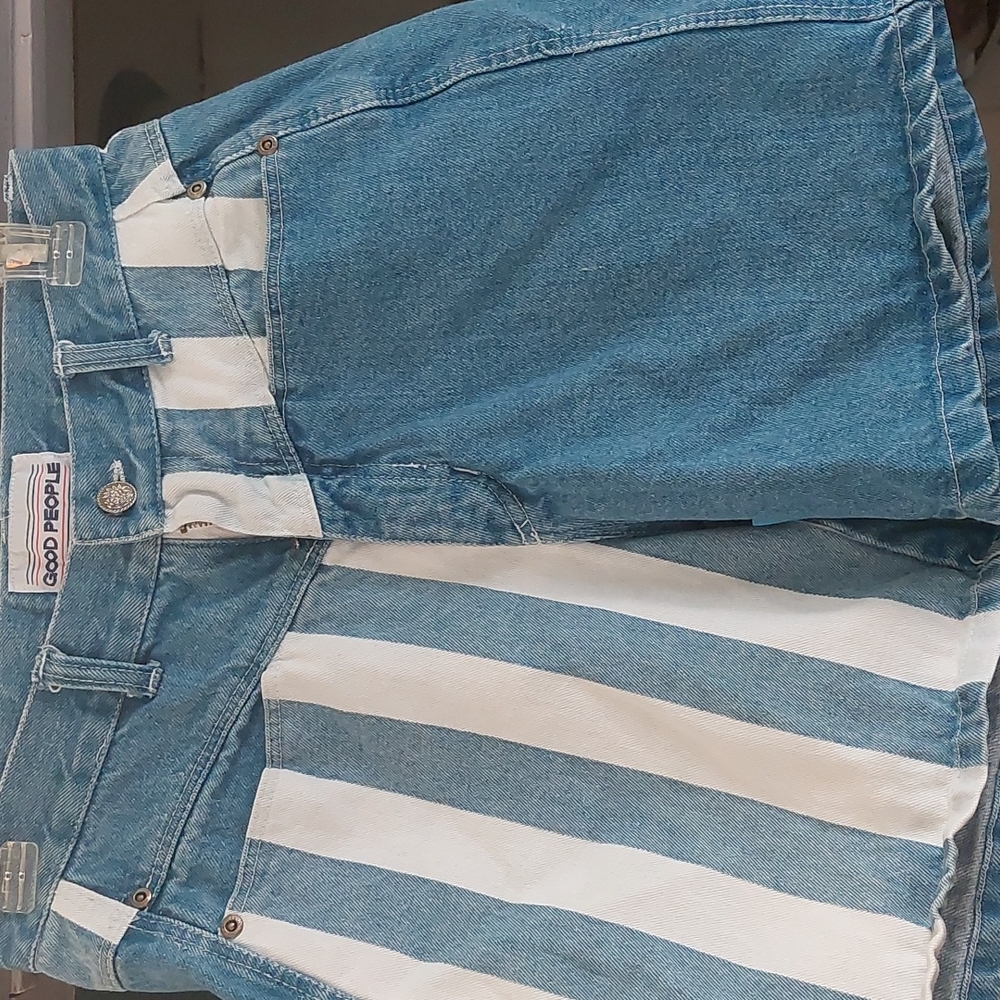 Denim shorts sz 7-8